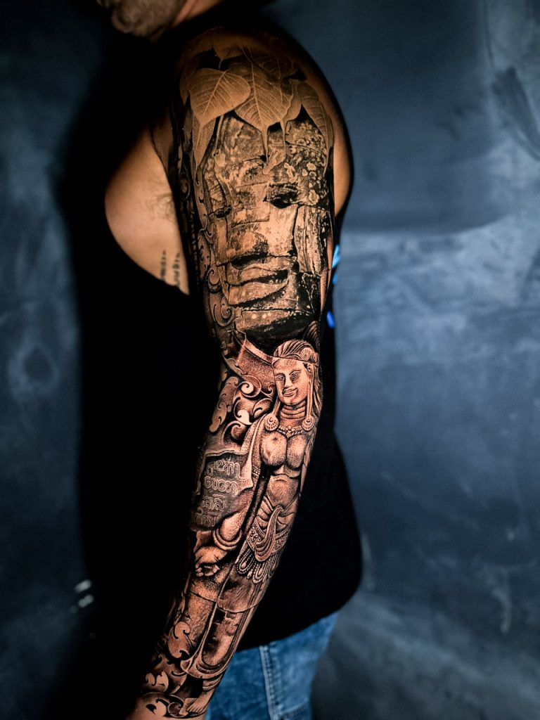 The Crown of the Arm: Bayon and the Bodhi Leaf